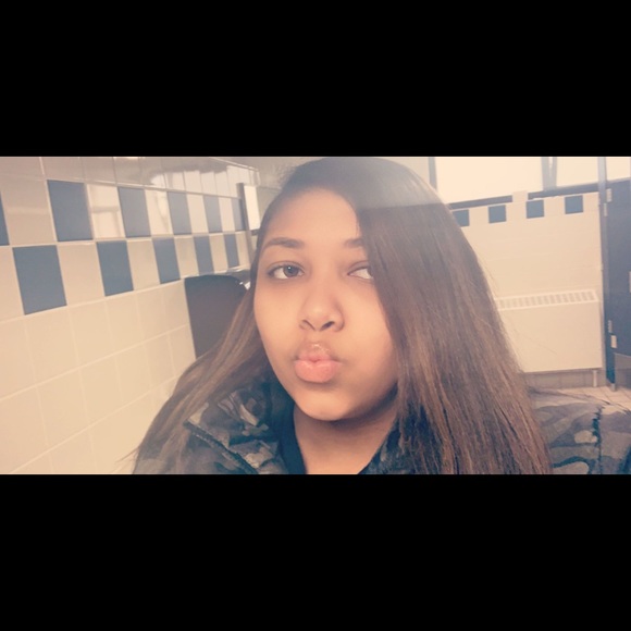 Meet your Posher, Kennedykennedy - Picture 1 of 1